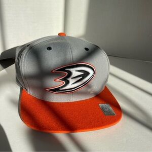Mitchell & Ness Anaheim Ducks Fanatics Snapback Hat - Gray/Orange